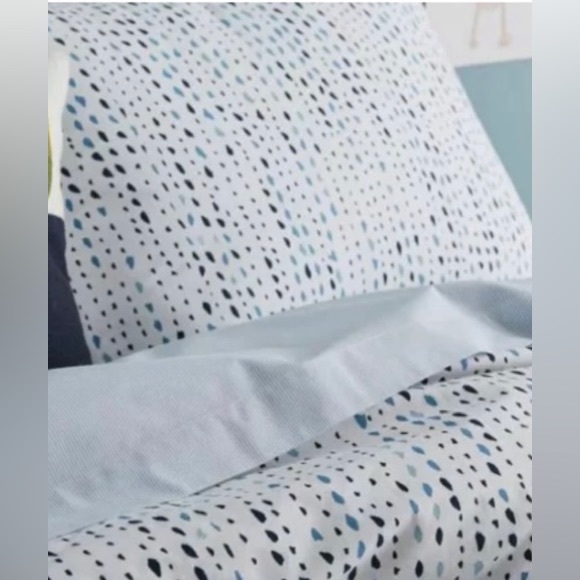 West Elm Other - NWOT, 4 West Elm “Pebble Dots”, Standard Pillowcases